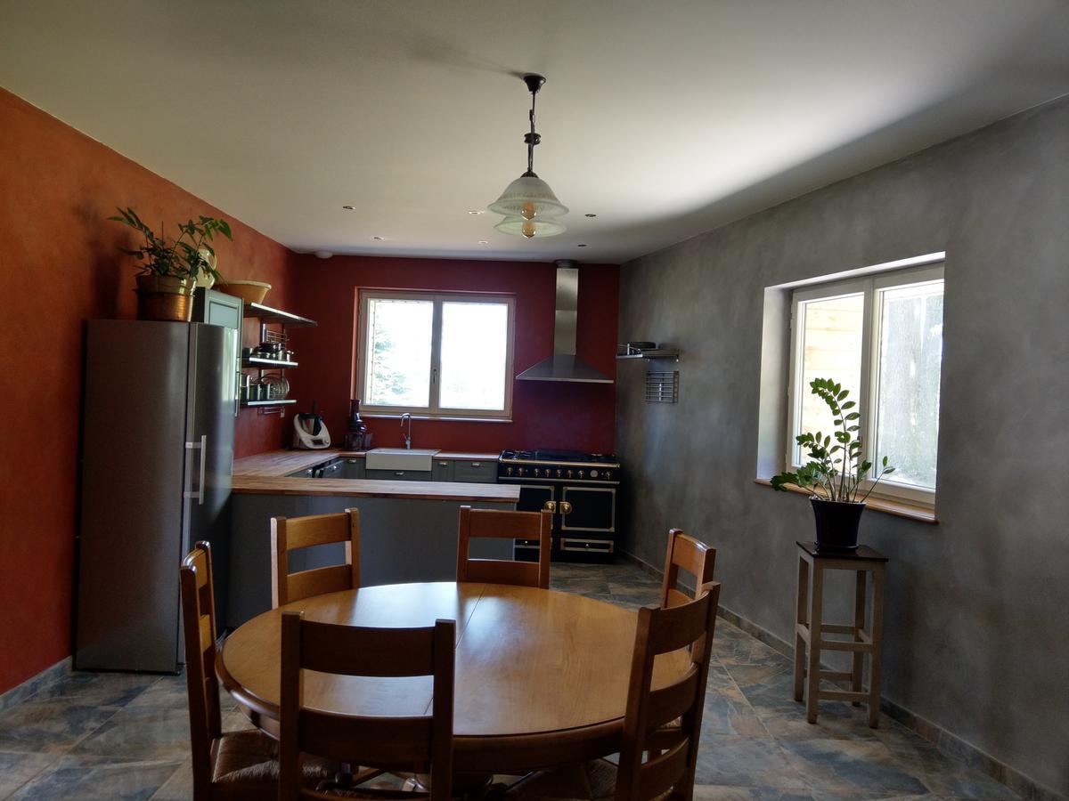 Les Chambres D'Hotes De La Frissonnette Auzelles 外观 照片